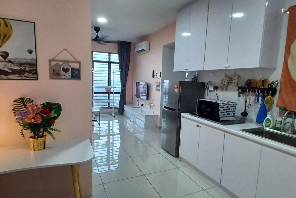 Homestay Arc Cozyhome Austin Hills 4-5Pax Johor Bahru Exterior photo